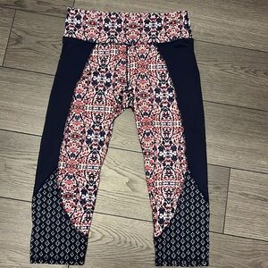 Athleta Crop Leggings - LIKE NEW!